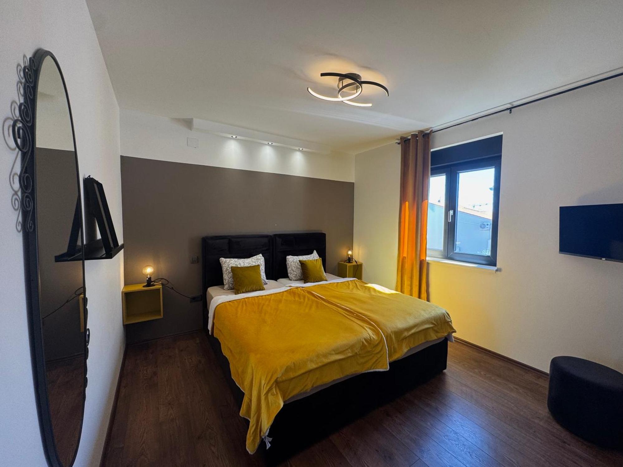 Golden Sunset 3 Apartman Njivice Kültér fotó